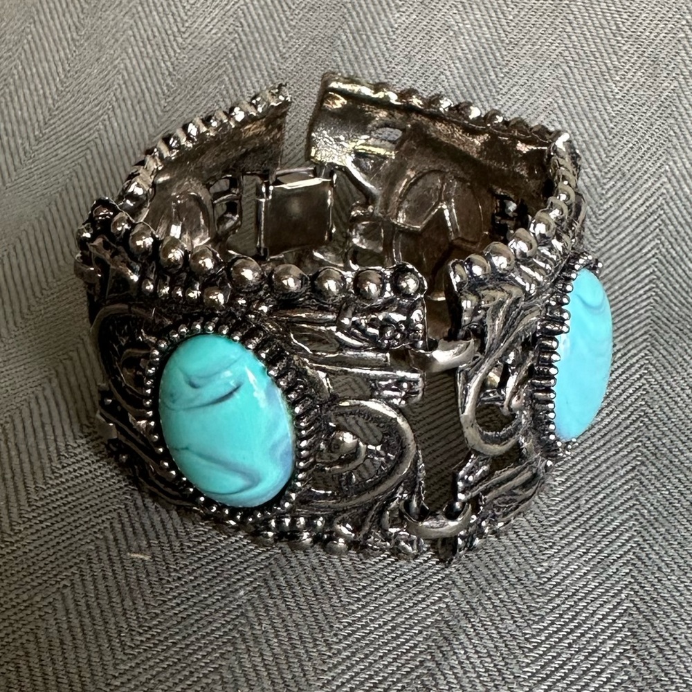 Turquoise and Silver Bracelet
